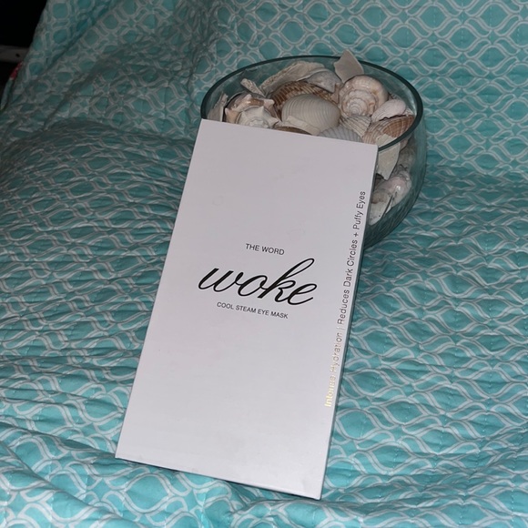 The Word Woke Cool Steam Eye Mask - Picture 2 of 3